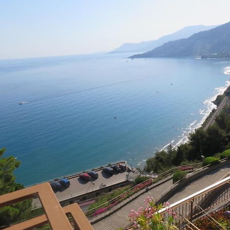 Appartamento Amaita Ventimiglia Esterno foto