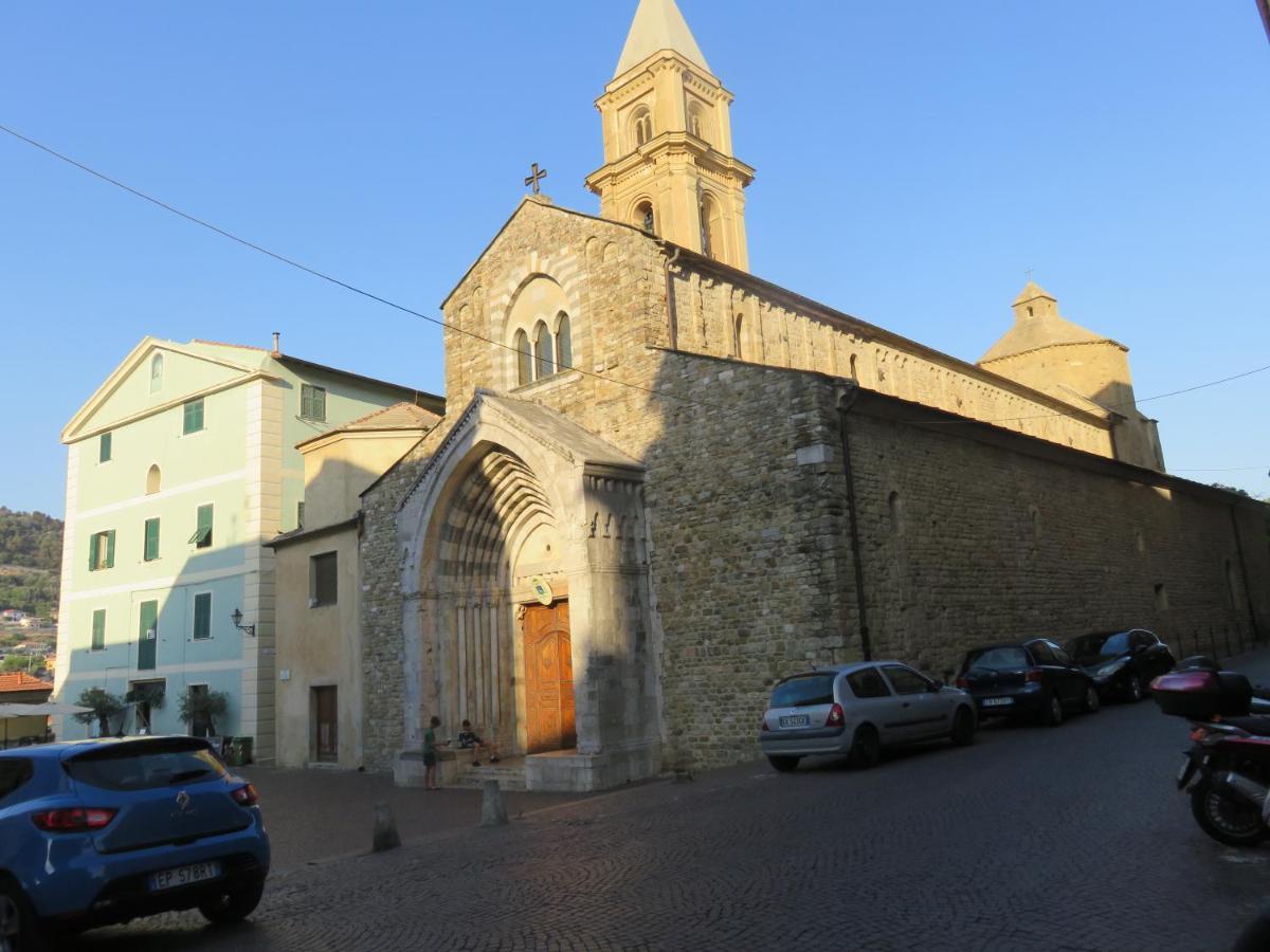 Appartamento Amaita Ventimiglia Esterno foto